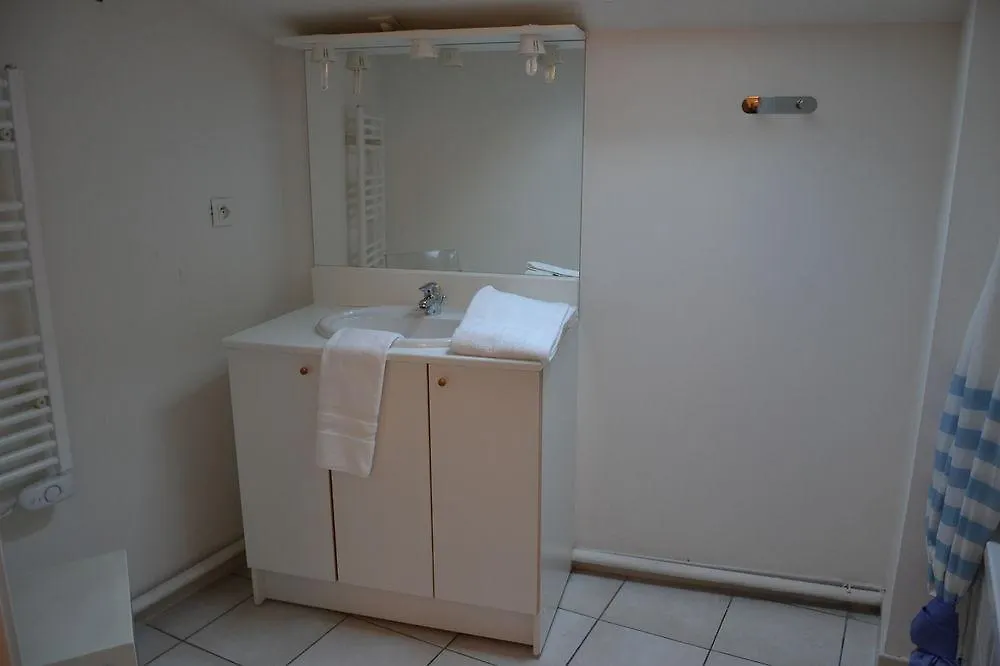*** Апарт-отель Residhotel Vieux Port Марсель Франция
