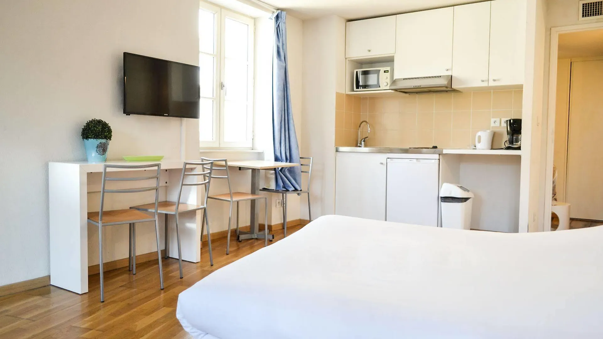 Апарт-отель Residhotel Vieux Port Марсель