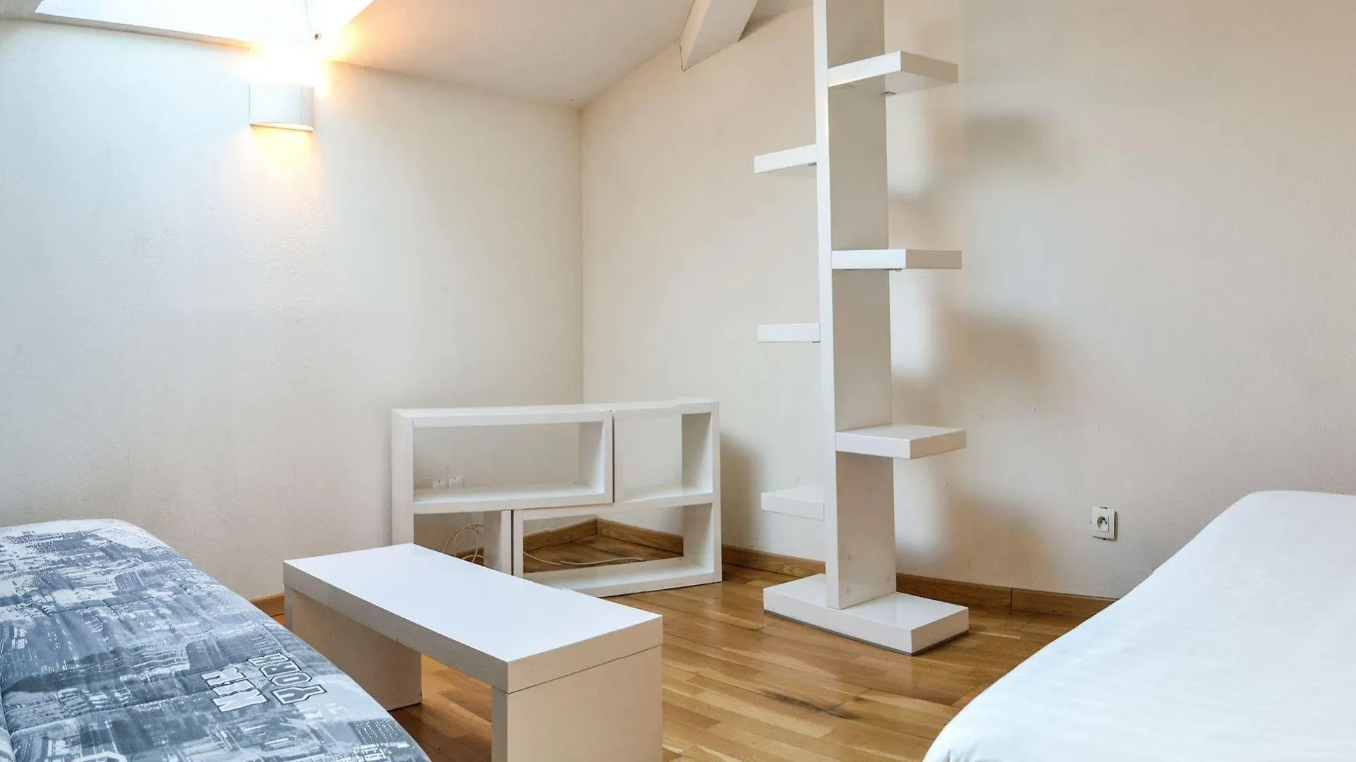 Апарт-отель Residhotel Vieux Port Марсель