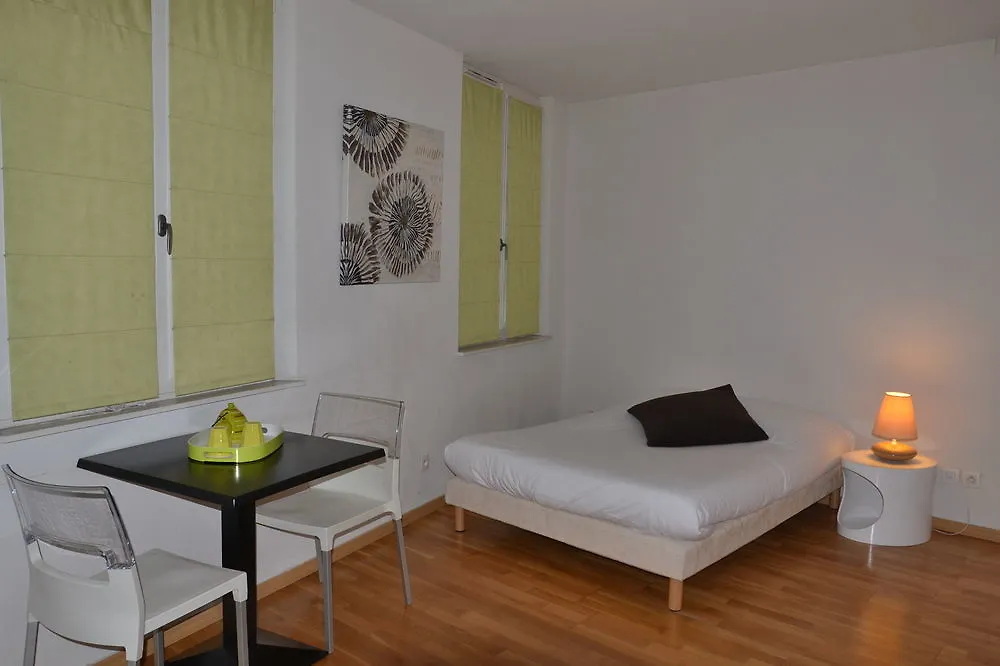 Residhotel Vieux Port Marseille 3*,
