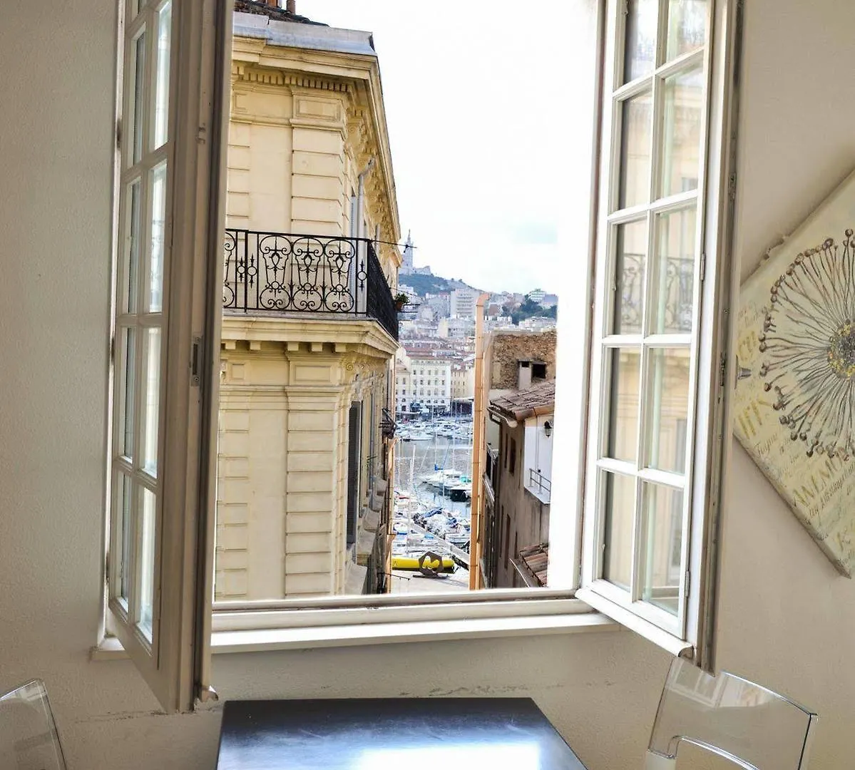 *** Aparthotel Residhotel Vieux Port Marseille France