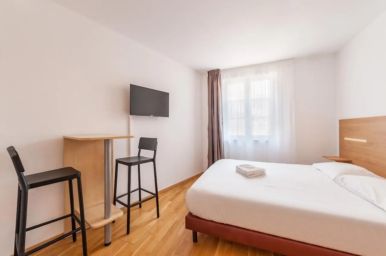 Residhotel Vieux Port Marseille 3*,  France